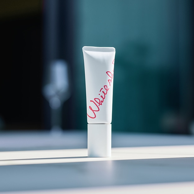 「欲しかった」を詰め込んだ ザ・多機能!な日中用クリーム。