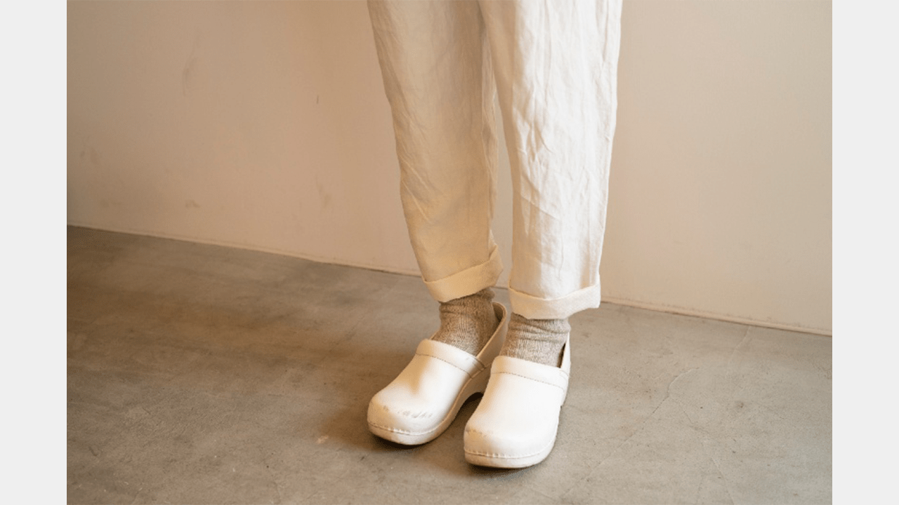 シルクのシューズ