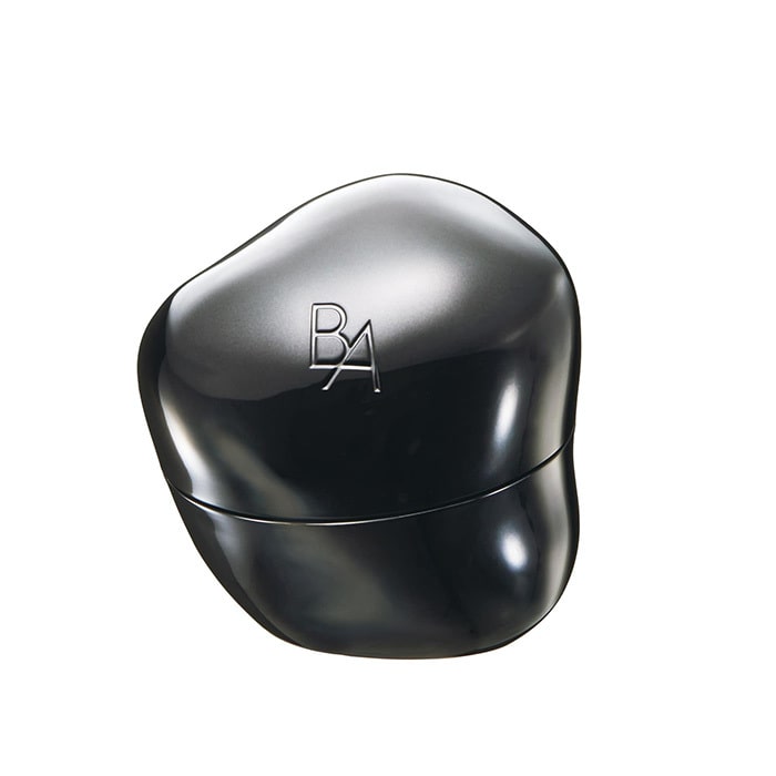 B.A デイ プランプ ファンデーション ケース