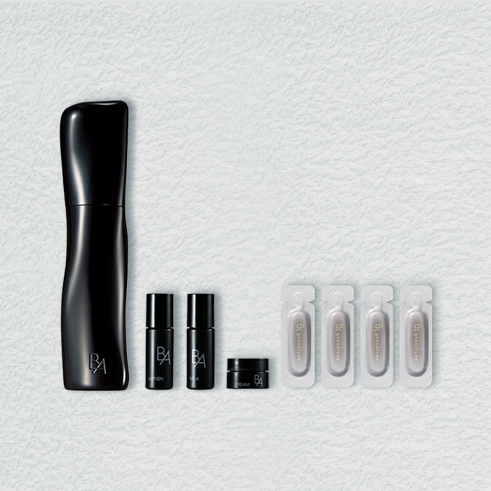 B.A ホリデイキット 2025 ローション 7 セット（オンライン限定）