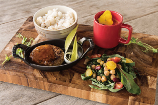 BEAUTY LUNCH PLATE