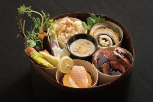 BEAUTY NAVIGATION SPECIAL LUNCH BOX